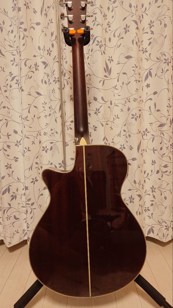 Ibanez　AEG12II-NMH　エレアコ極薄ボデイモデル