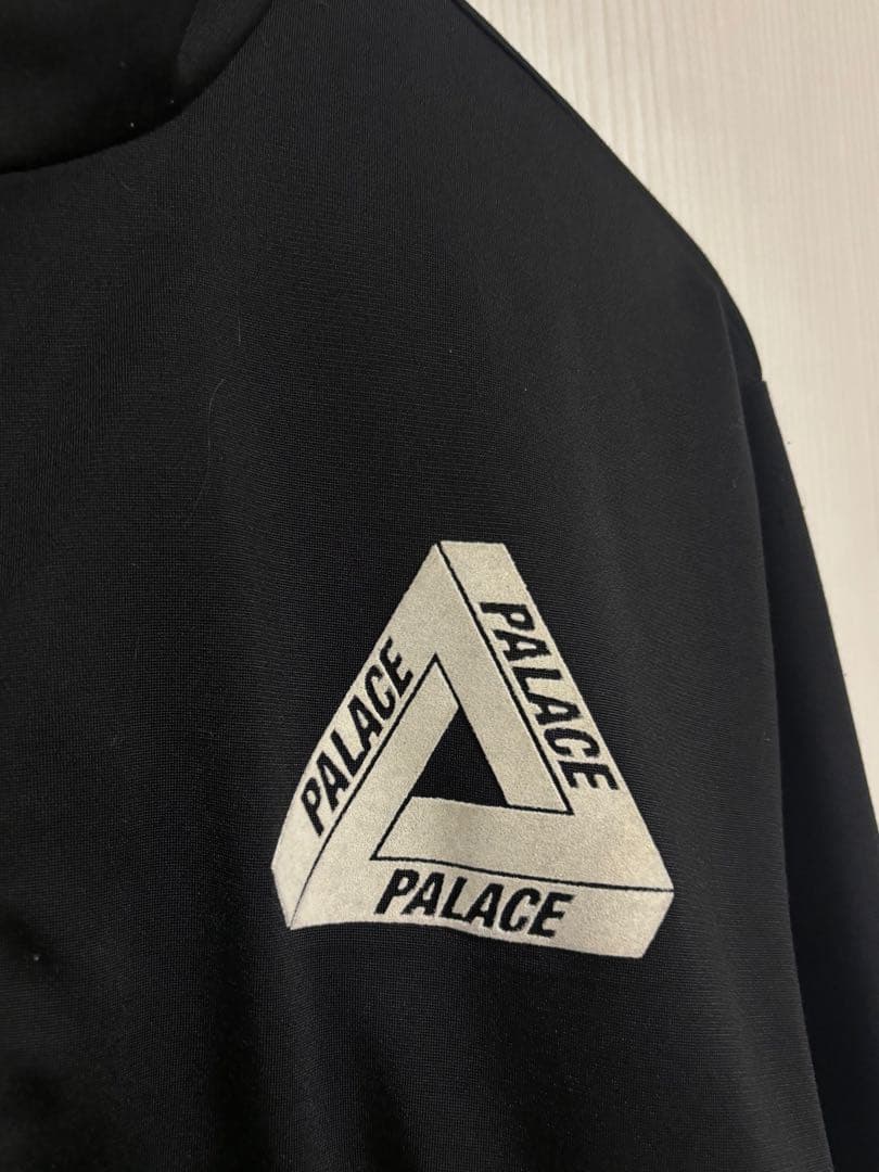 palace adidas トラックジャージ