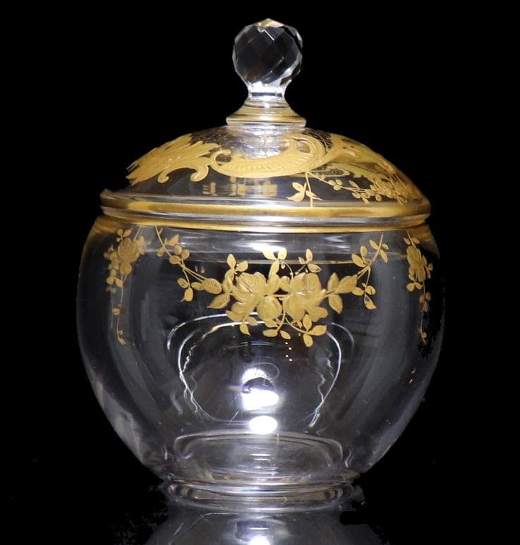 オールド・バカラ 1900年頃 盛り上げ金彩 蓋物 ボンボニエール アートピース