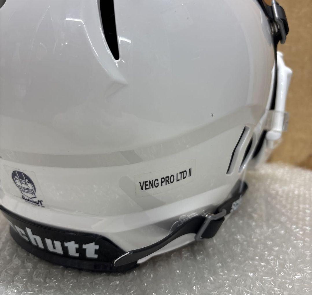 【新品】Mサイズ、Schutt、シャット、アメリカンフットボール、ヘルメット