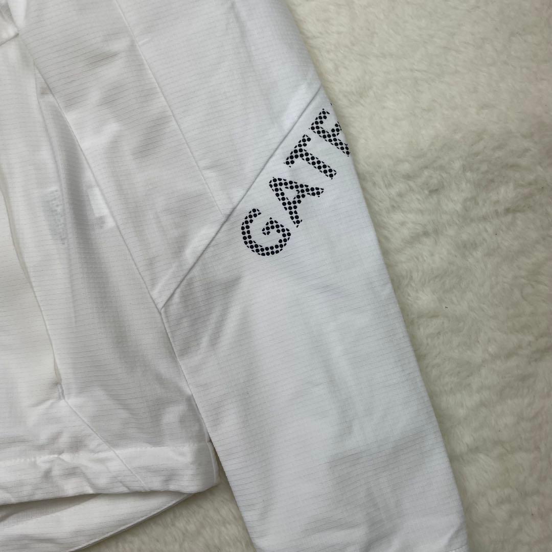 未使用級　PEARLY GATES 薄手　フード付きジャケット ホワイト　春夏