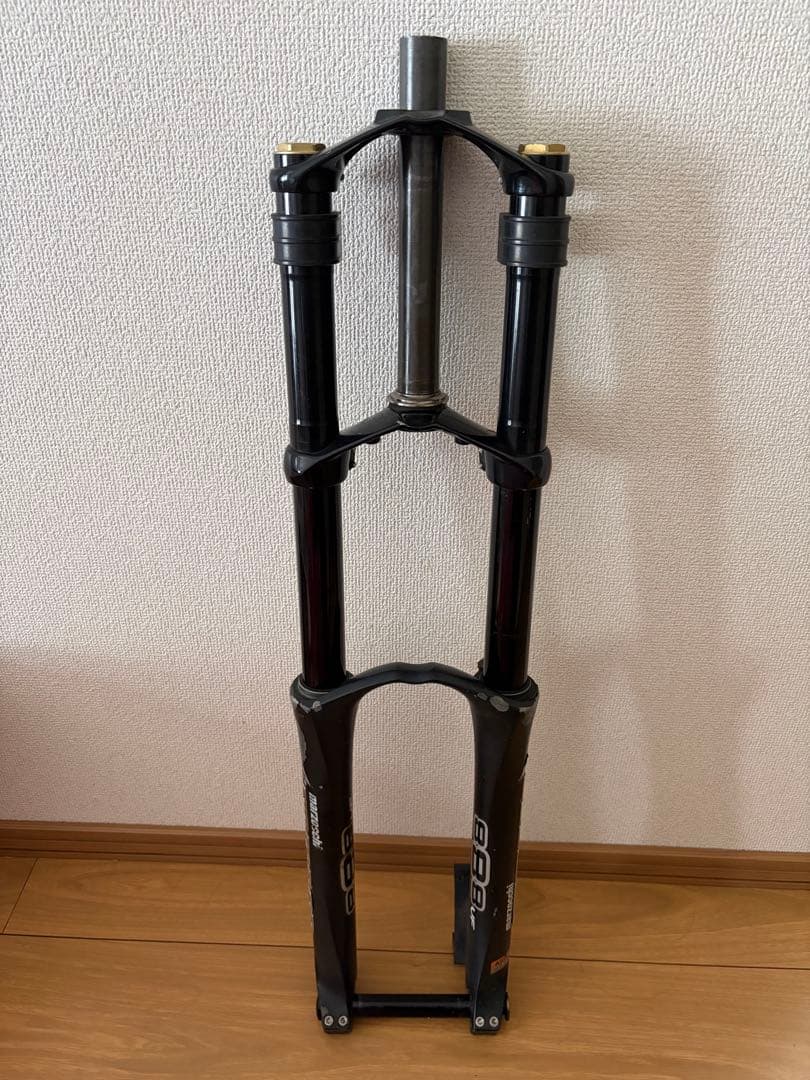 マルゾッキ　ボンバー　888 サスペンションフォーク　ダブルクラウン