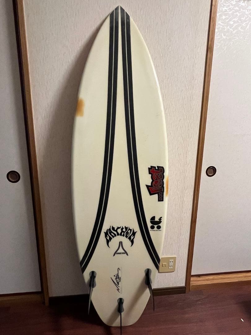 ショートボード 5'9\" x 19.25\" x 2.32\" 28L