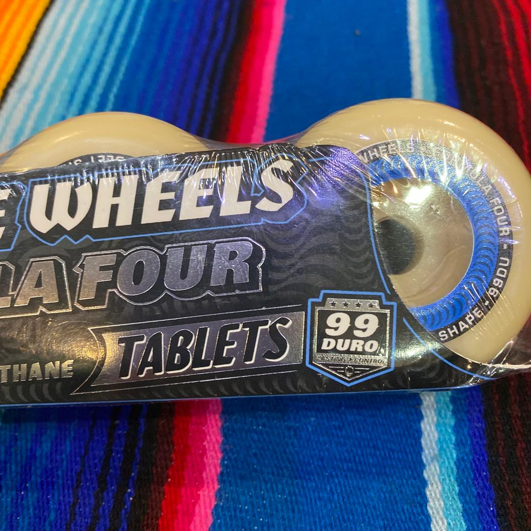 スピットファイヤー　スケートウィール  55mm TABLETS