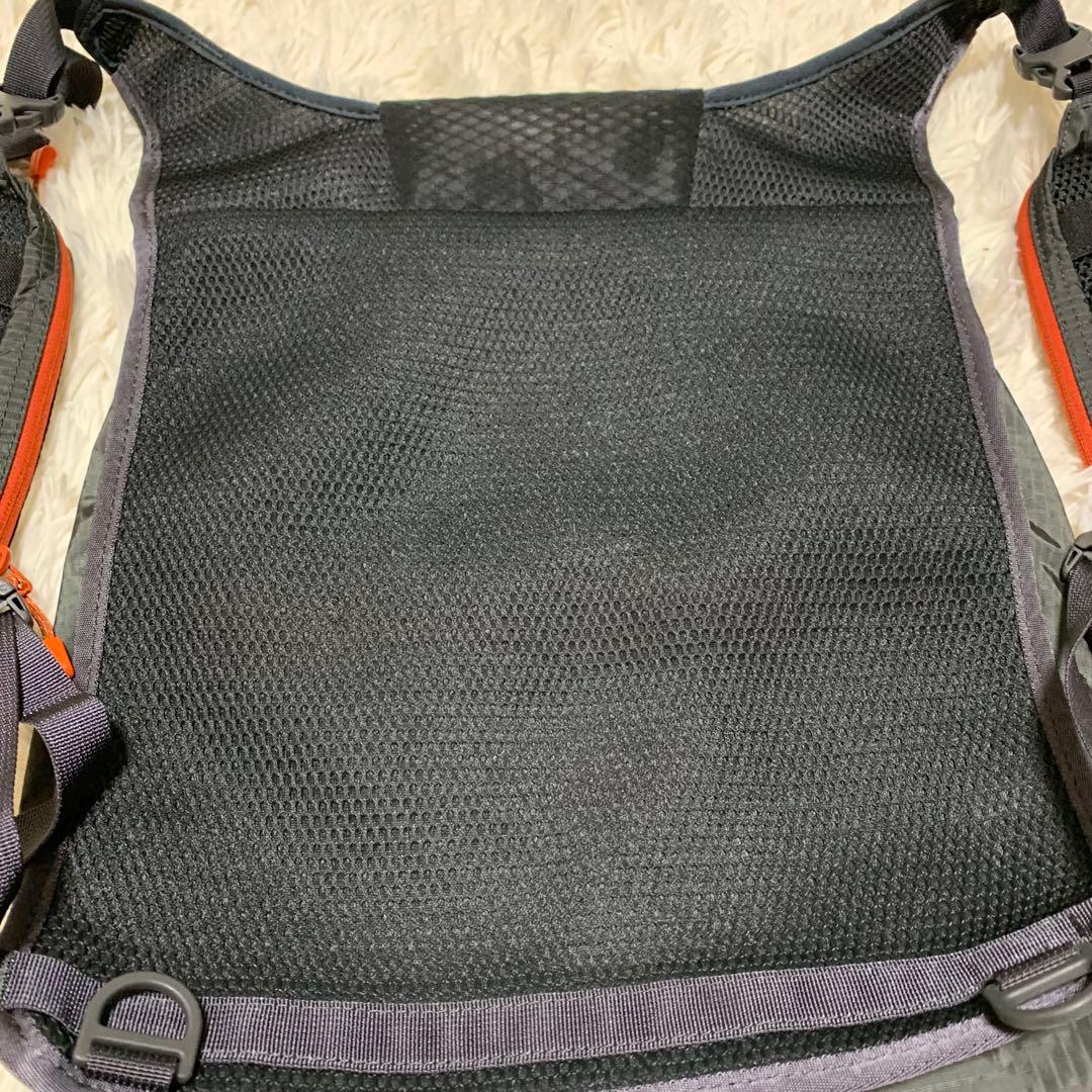 【極美品】mont-bell モンベル　チェストタックルパック