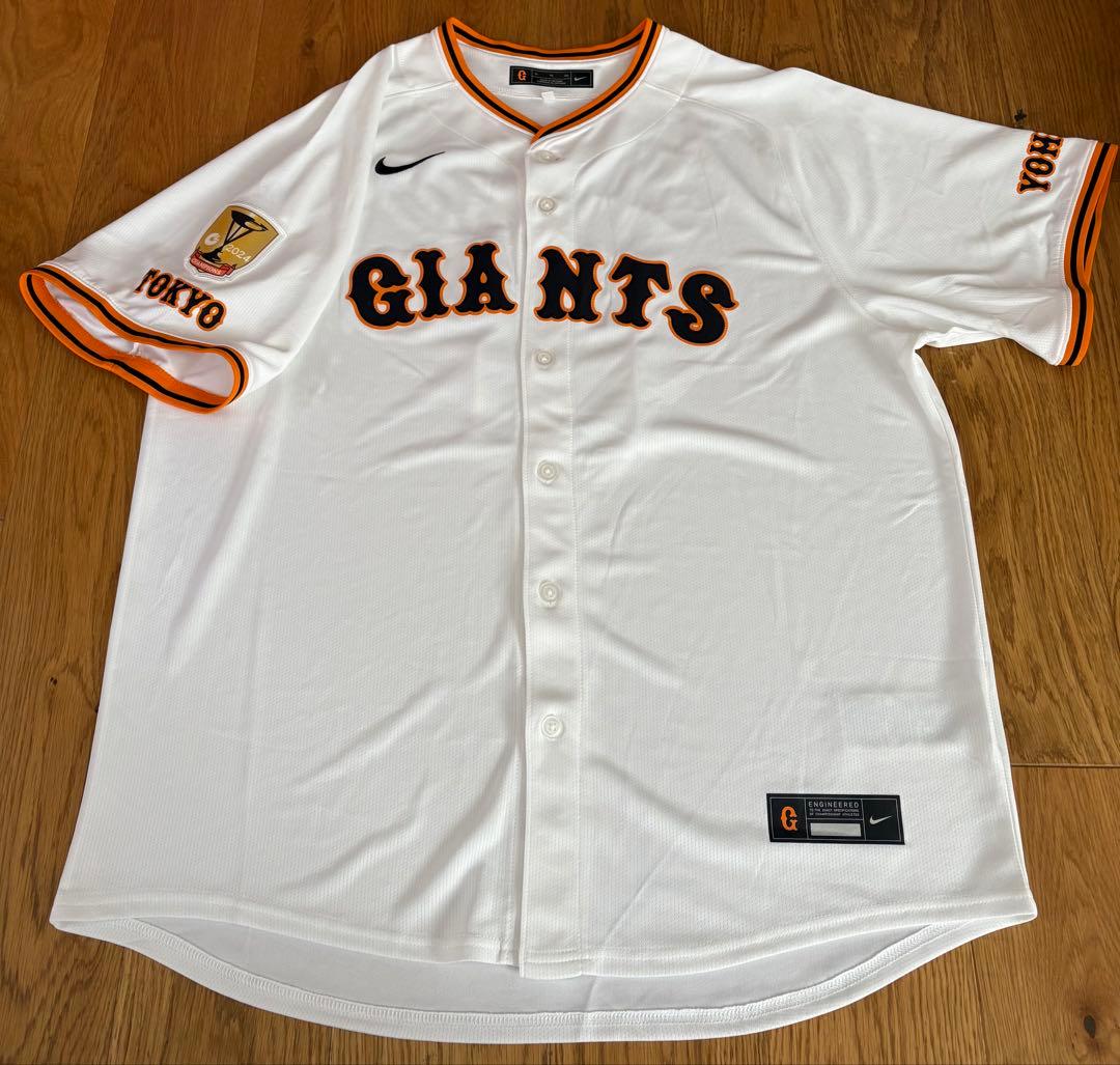 【美品】坂本勇人　ユニフォーム　優勝エンブレム付き　サイズXL