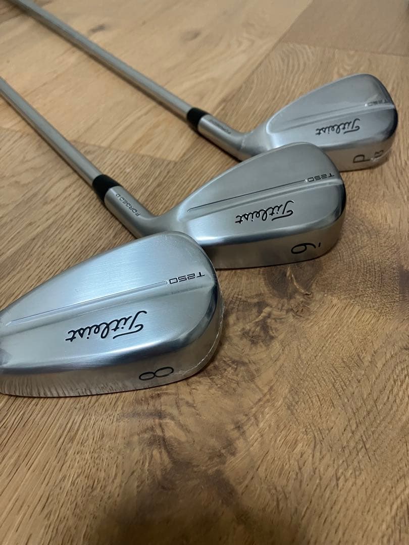 【超美品】 Titleist T250 6本セット （4本はシュリンクあり）