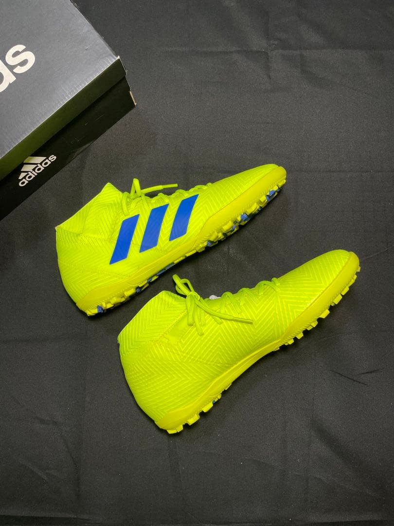 シューズ ADIDAS NEMEZIZ 18.3 TF 26.5cm