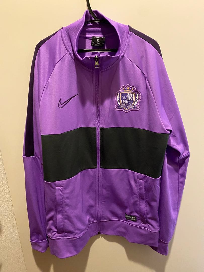 出*郎様 サンフレッチェ広島　ジャージMサイズ　美品