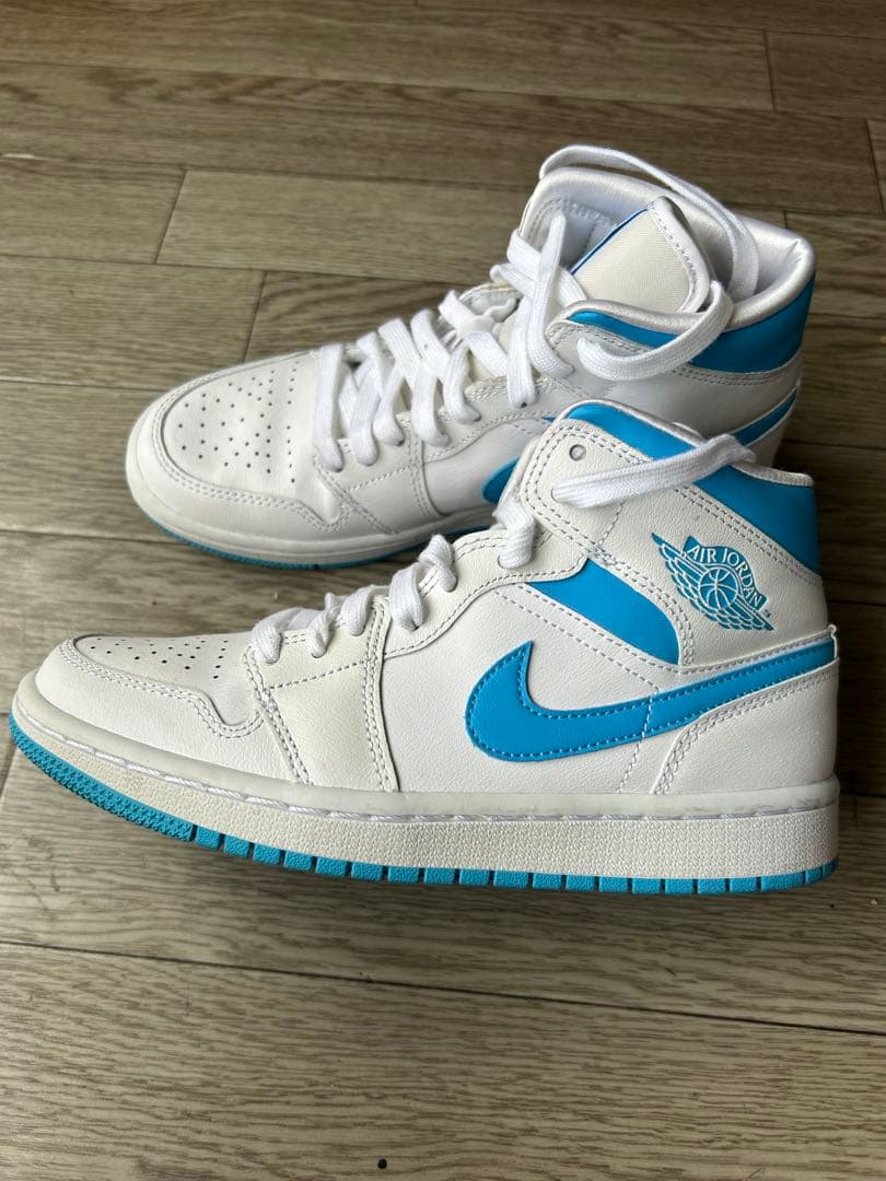 Nike Air Jordan 1 Mid ホワイト/ブルー