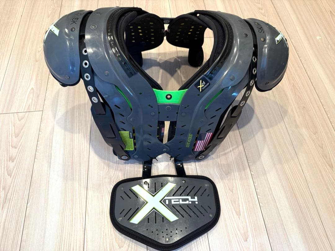 XTECH ショルダーパッド X2 LARGE バックプレート付き 人気モデル