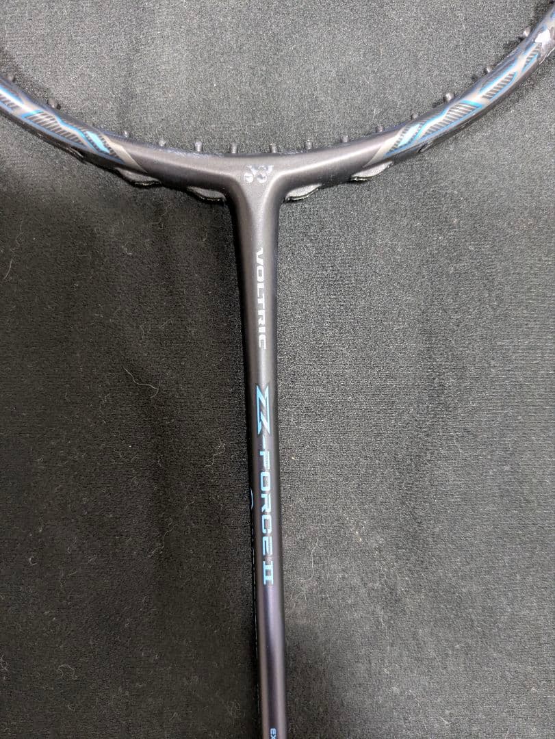 M*R様 YONEX VOLTRIC Z-FORCE II 4UG5
