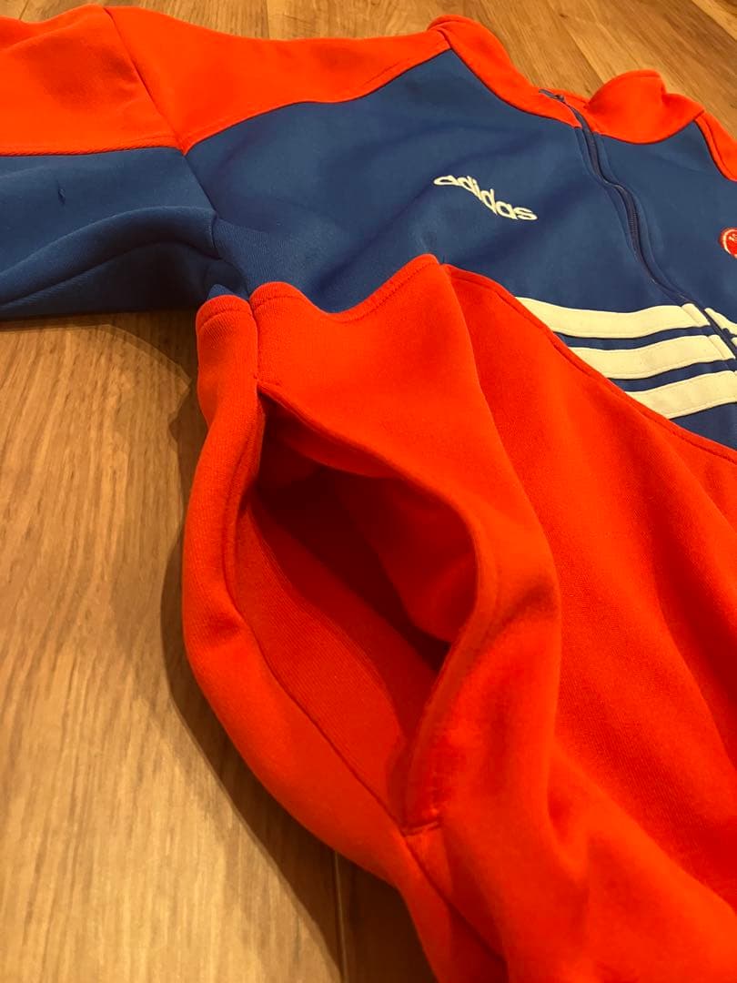 FCバイエルン adidas 刺繍ロゴ トラックジャケット