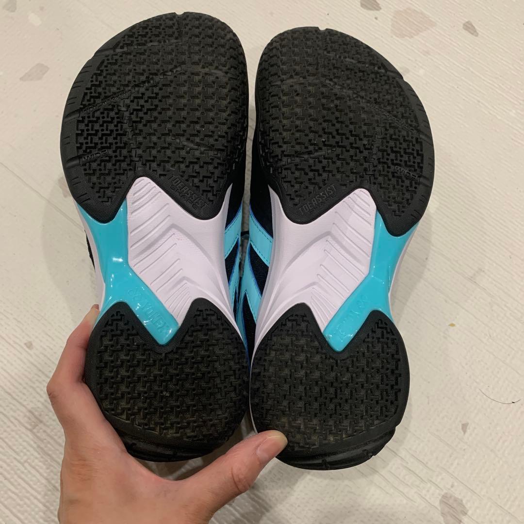 YONEX CASCADE ACE バドミントンシューズ 24.5㌢　美品
