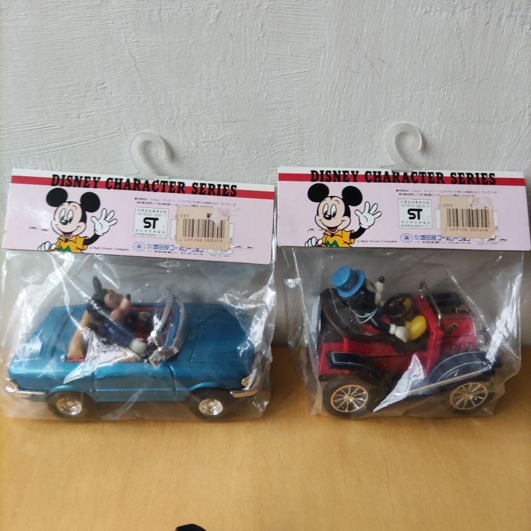 貴重なディズニーキャラクター ミニカー ６台セット　ブリキ製　値下げ！！