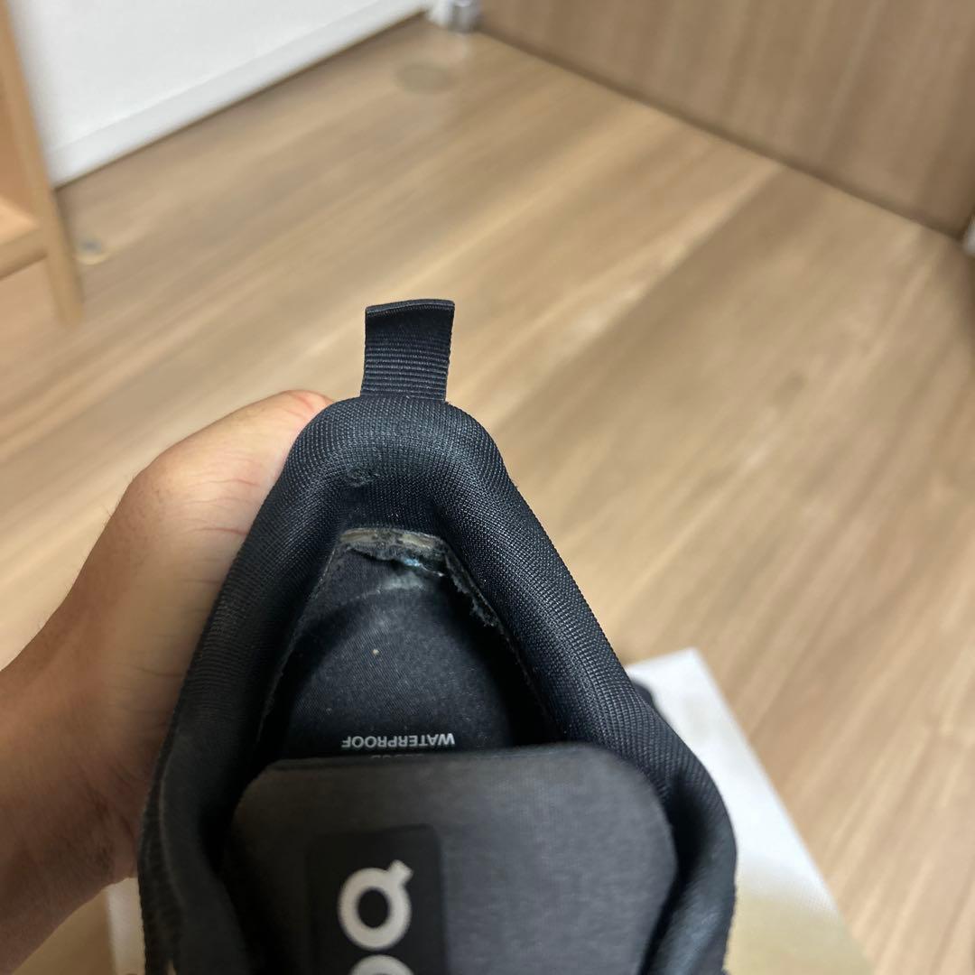 On Cloud6 Waterproof 26センチ
