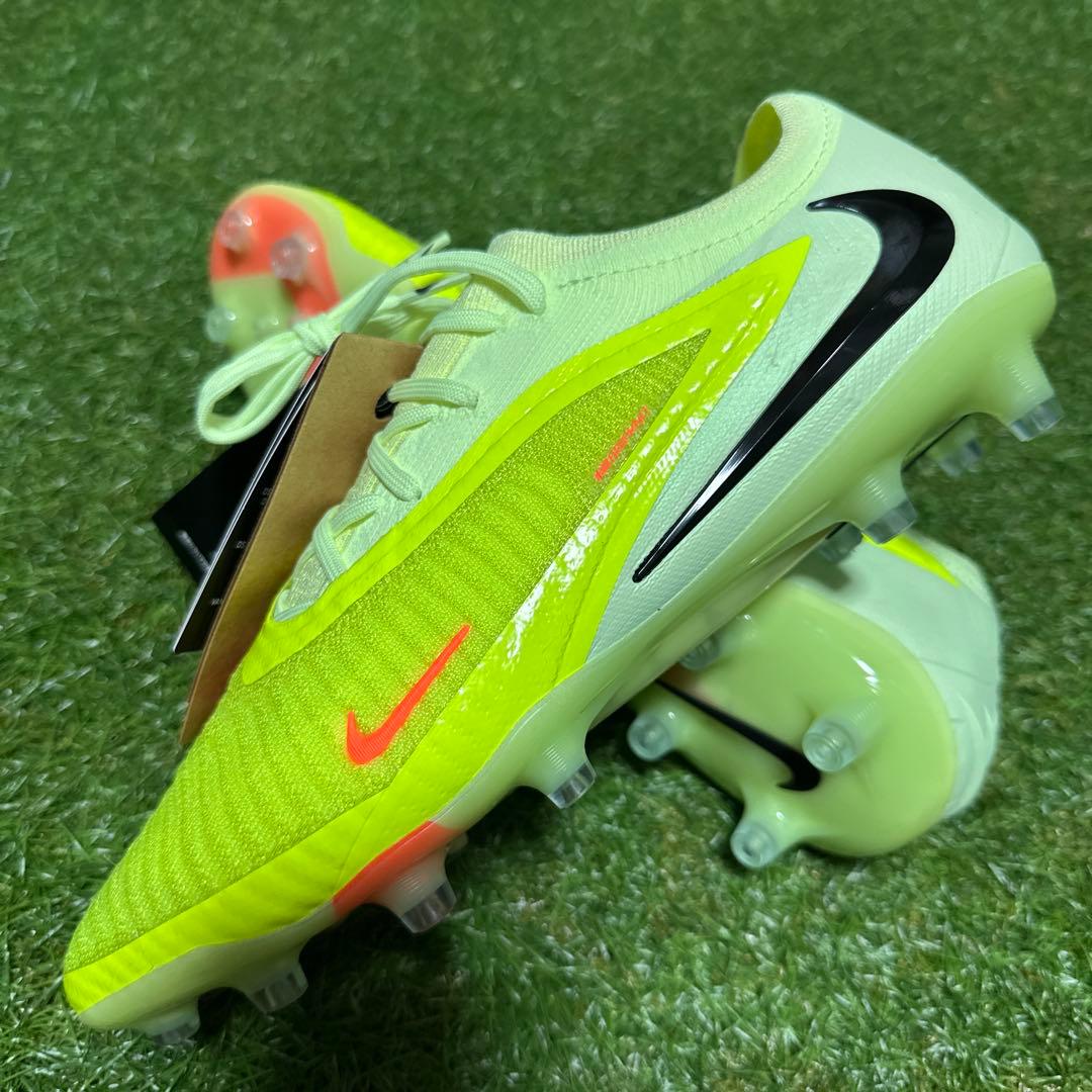 【ラスト一足！】ファントム 6 LOW エリート AG 27cm