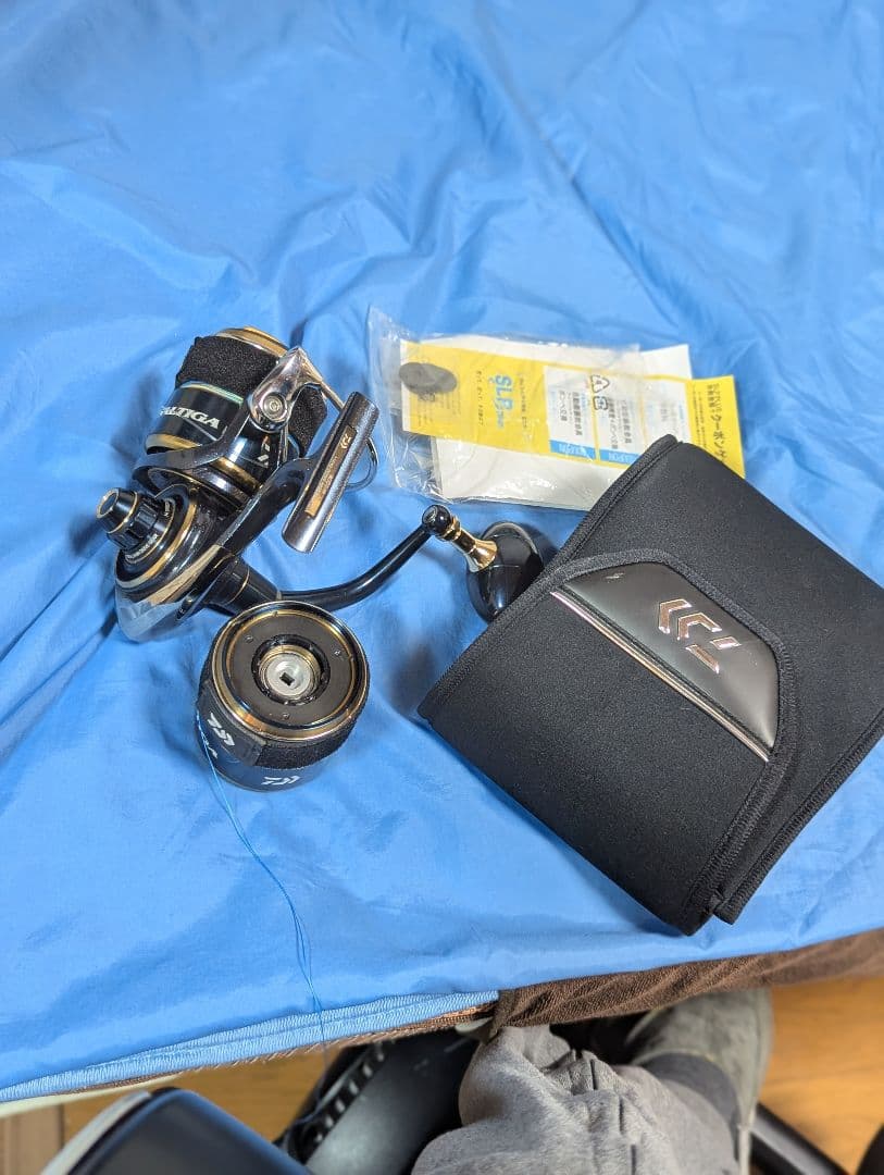 20ソルティガ　8000　HG　＋　8000新品スプール