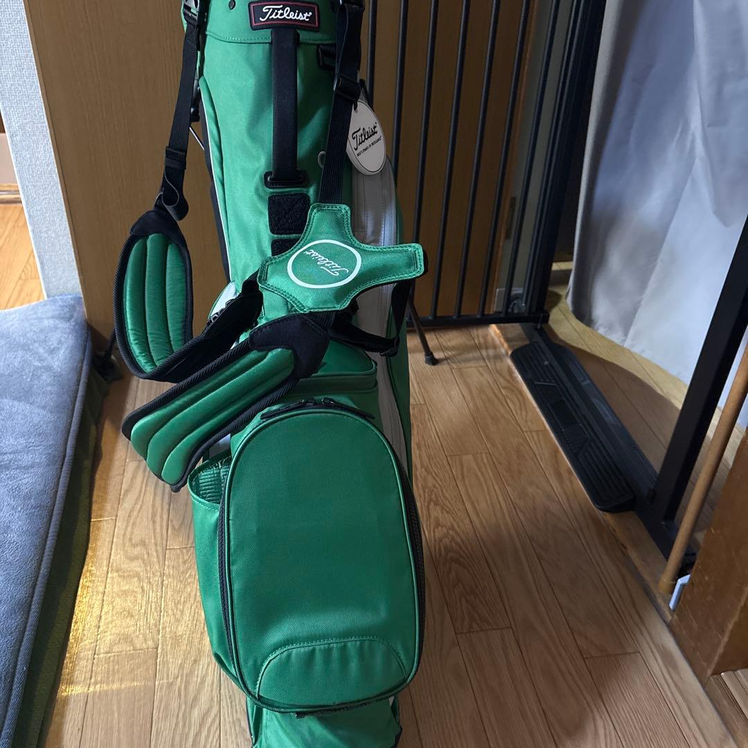 Titleist スタンド式ゴルフバッグ 緑色