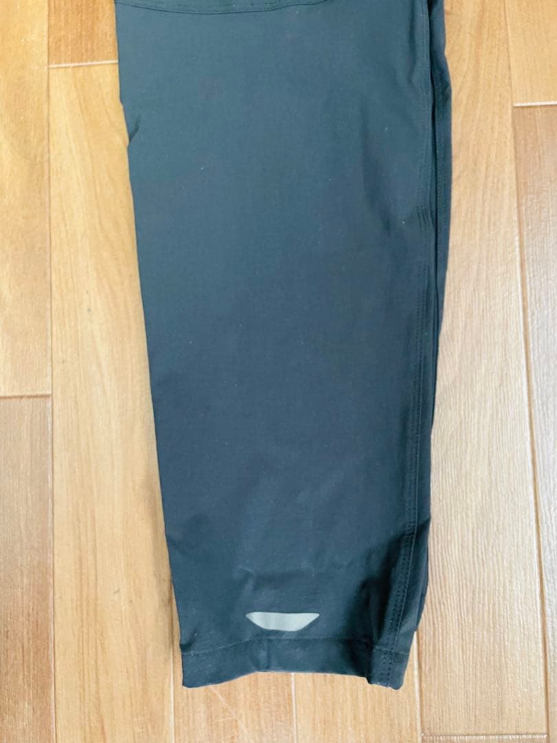 美品 一回のみ使用 モンベル ペダリングパンツライト 黒 M
