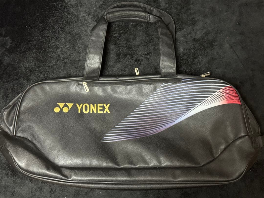 YONEX ヨネックス　トーナメントバッグ　黒