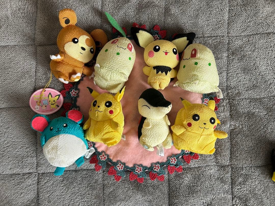 ポケモン　ちりめん　お手玉　ピカチュウ　チコリータ　ヒメグマ　マリル　ヒノアラシ