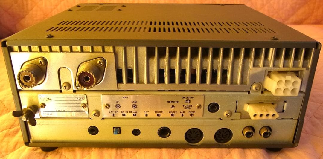 ICOM IC-726 HFトランシーバー