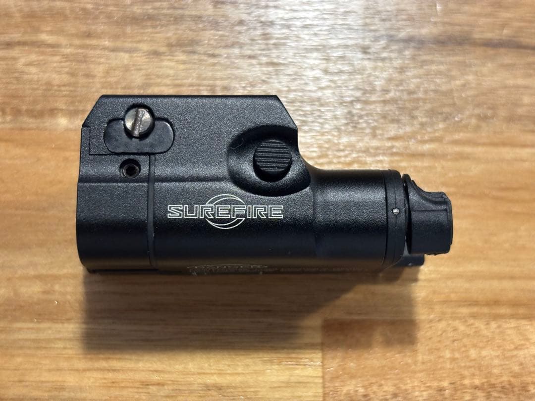 シュアファイア　XC2 レーザーポイント　レプリカ　surefire ライト