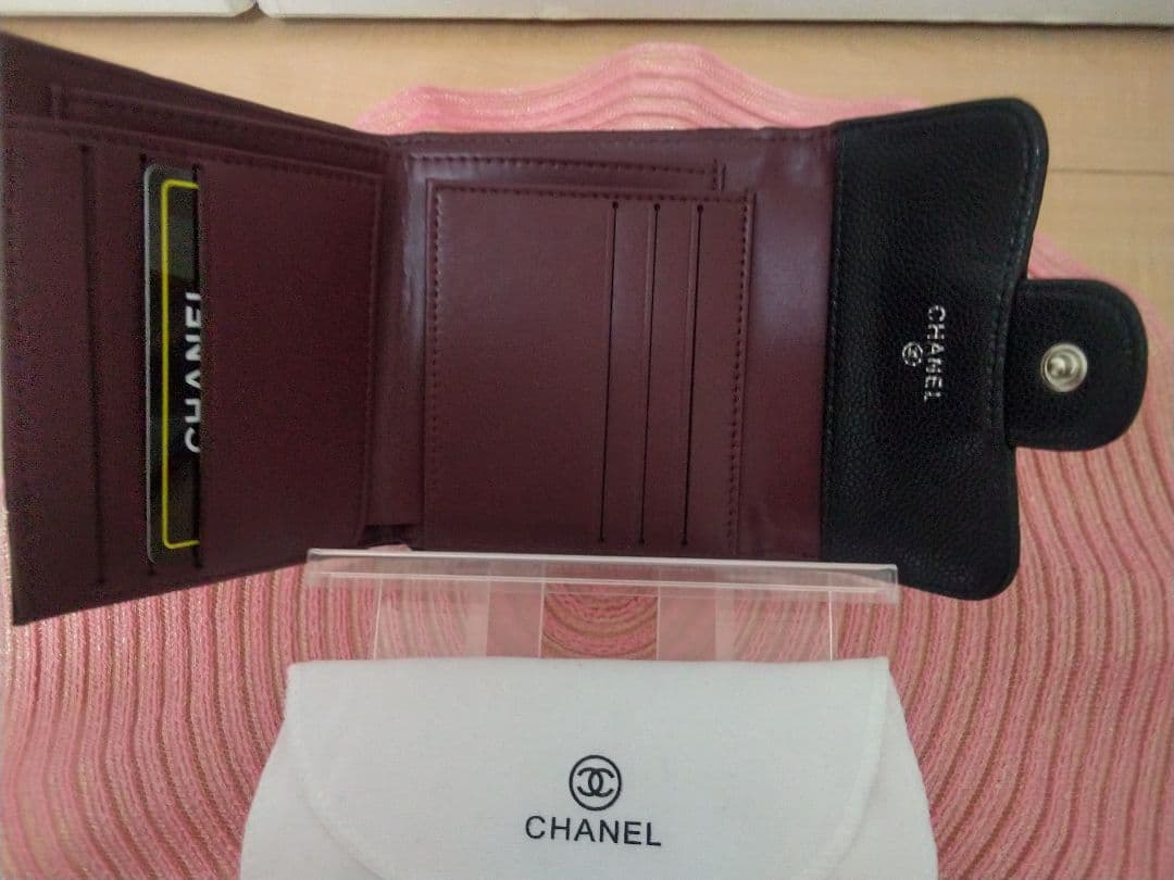 CHANEL 三つ折り財布(本革)♥31日限定値下げ29000→