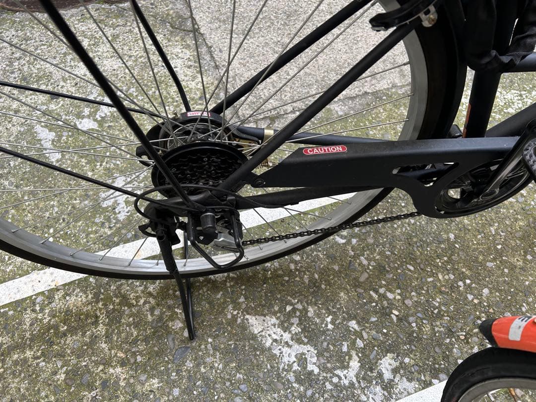 【大阪市内手渡し限定】27インチ・ブラック・変速付き自転車／状態良#発送不可