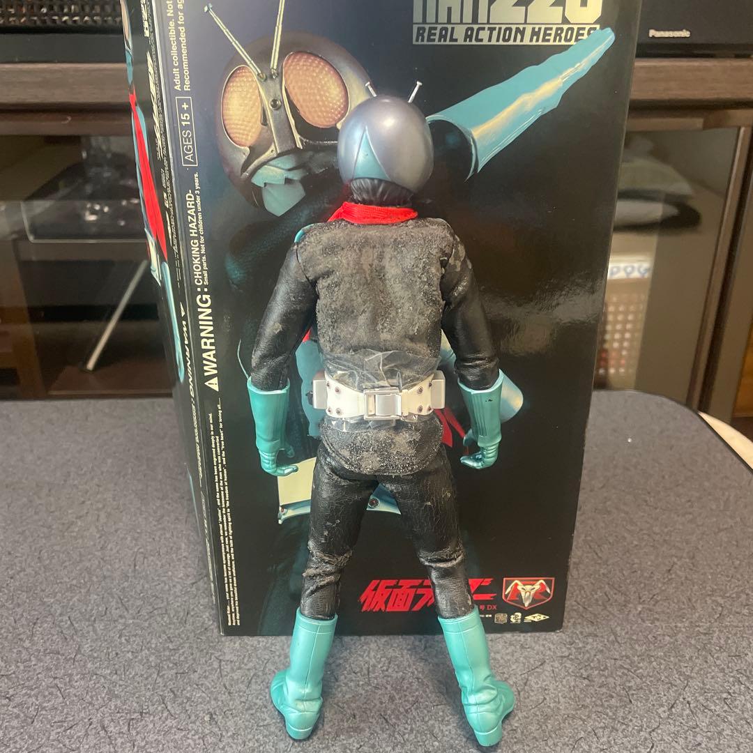 RAH220 仮面ライダー フィギュア 交換用スーツ付き（1／8 ？）