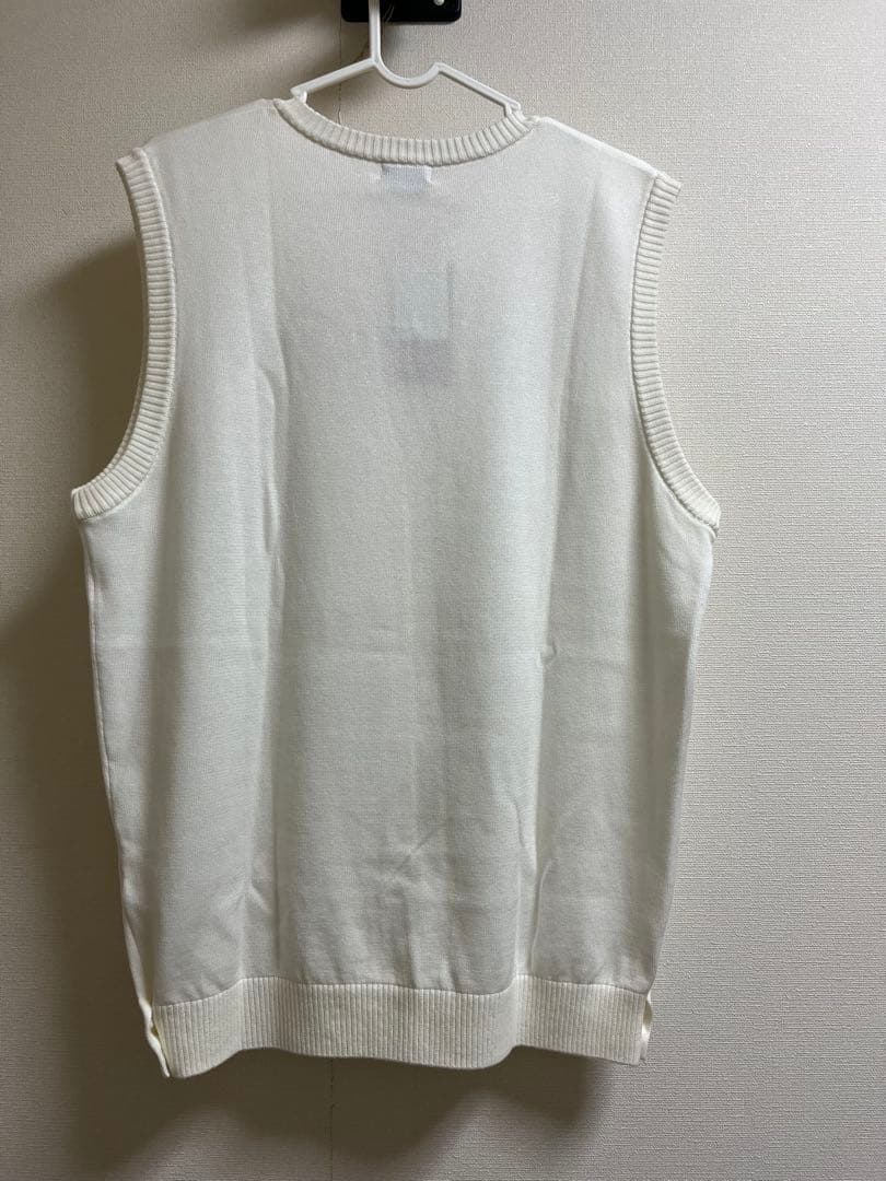 マンシングウェア　ベスト　新品