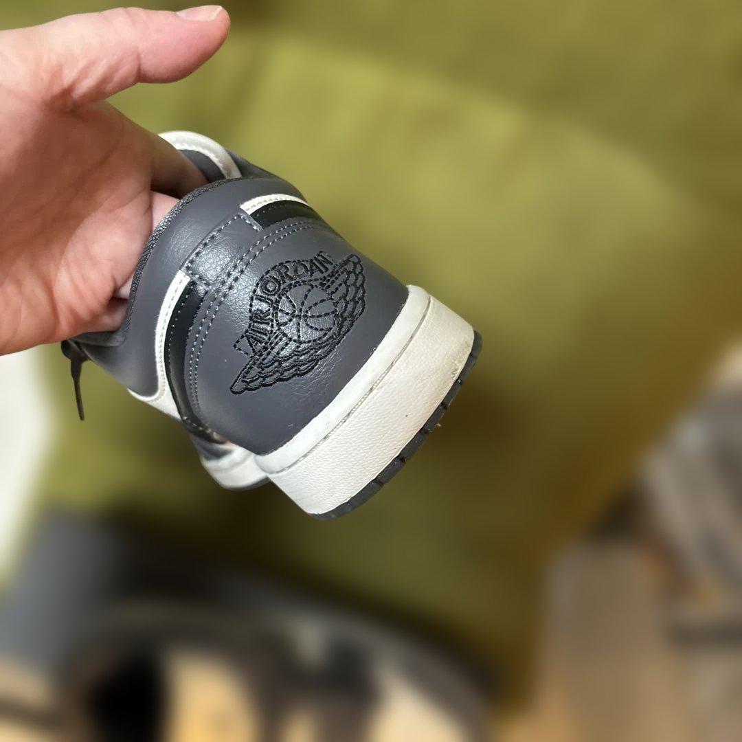 極美品！！早い者勝ち！！貴重NIKEエアジョーダン1LOW