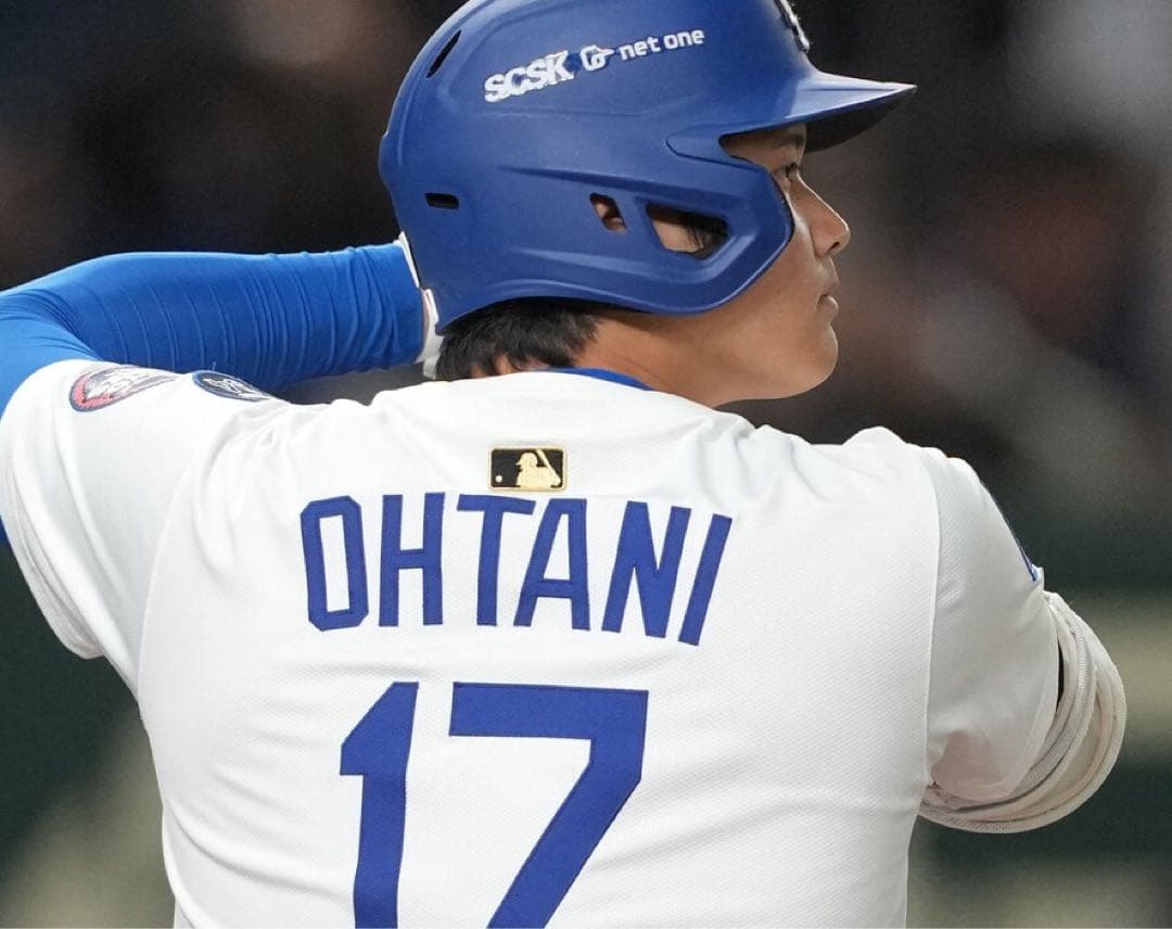 【大谷翔平】サインプリントグローブ　#17グラブ MVPニ刀流、TOPPSカード