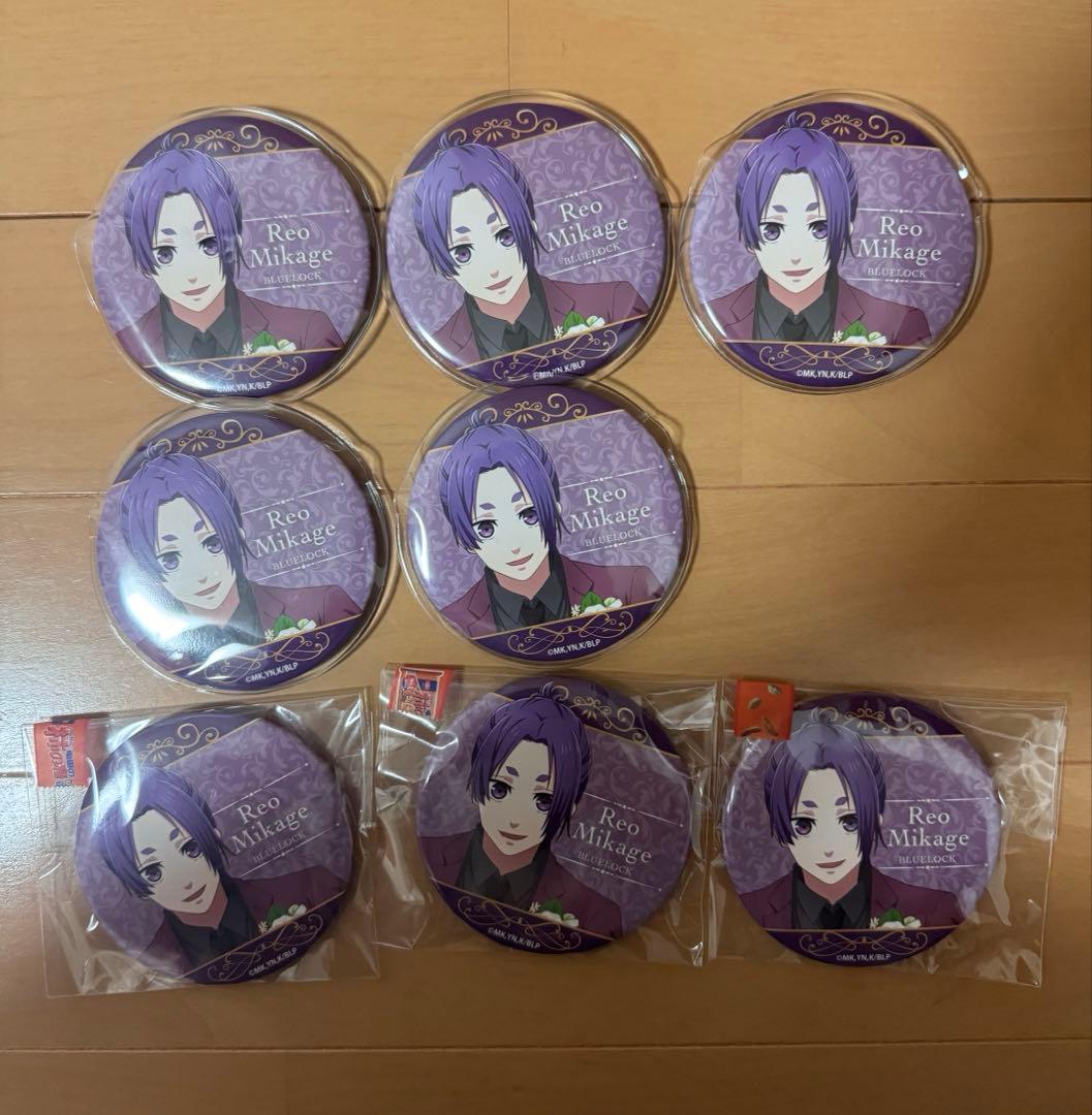 御影玲王 痛バ 缶バッジ 玉座