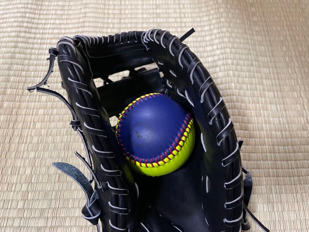 ハイゴールド　硬式ファーストミット　型付済み未使用