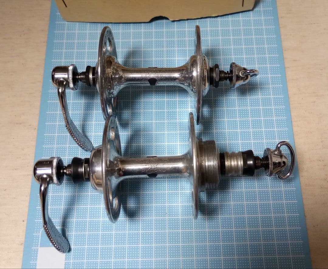 ヒ*デ様 カンパニョーロ レコード ハブ ラージフランジQR 36H