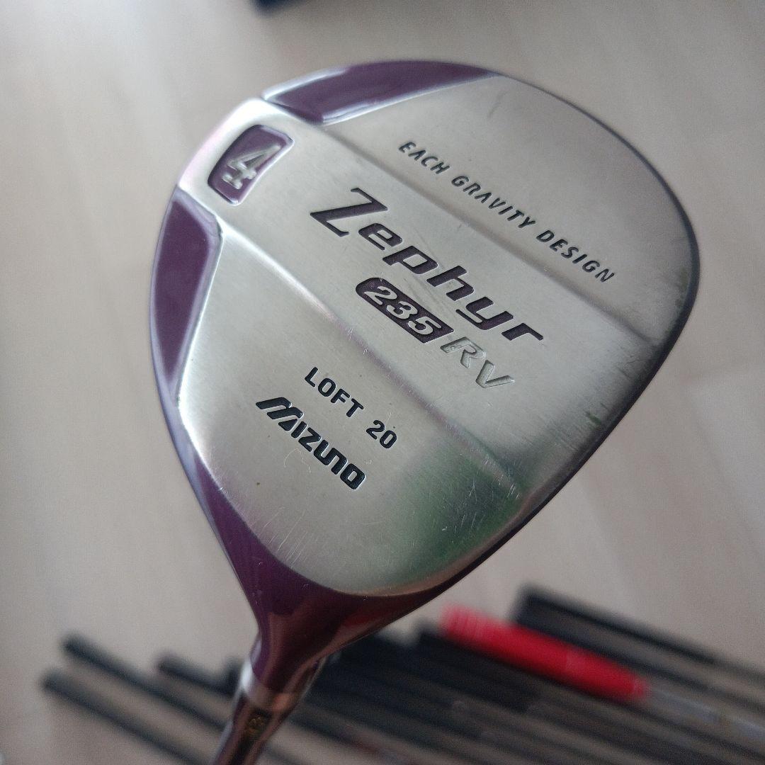 GOLF キャディバッグ 右用　黒と赤 クラブ付き13本セット