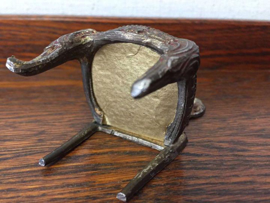 アンティーク☆小さな椅子型ピンクッション針山 針刺しインテリア