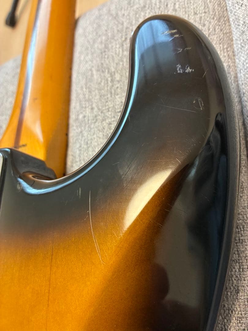 Fender Japan ST57-55 Eシリアル