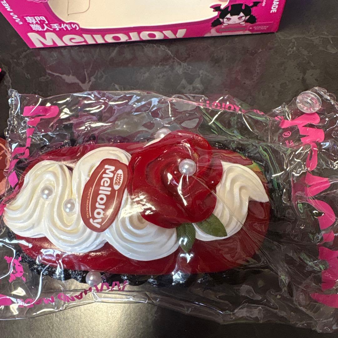 Mellojoy スクイーズ ケーキ♡♡