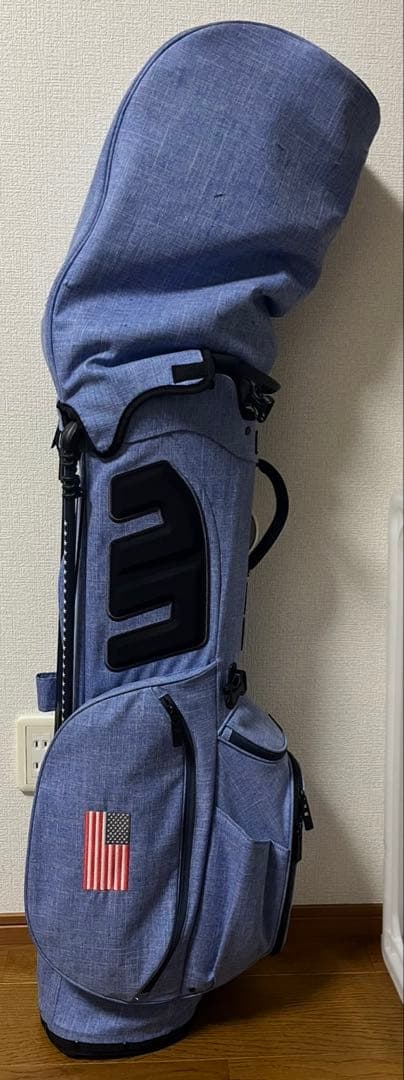 早い者勝ち　値下げ中　タイトリスト　ゴルフキャディバッグ　Titleist