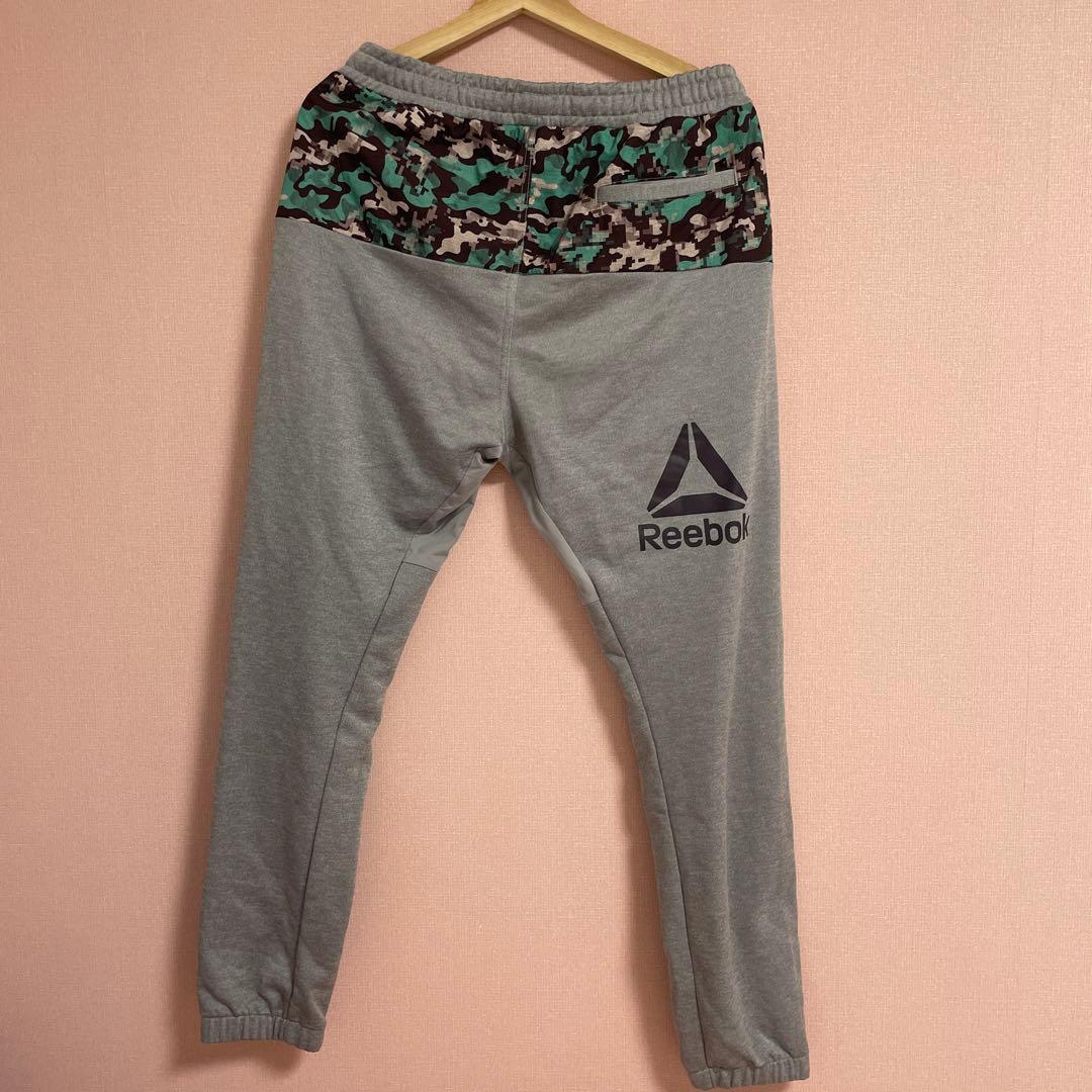 Reebok スウェットパーカー