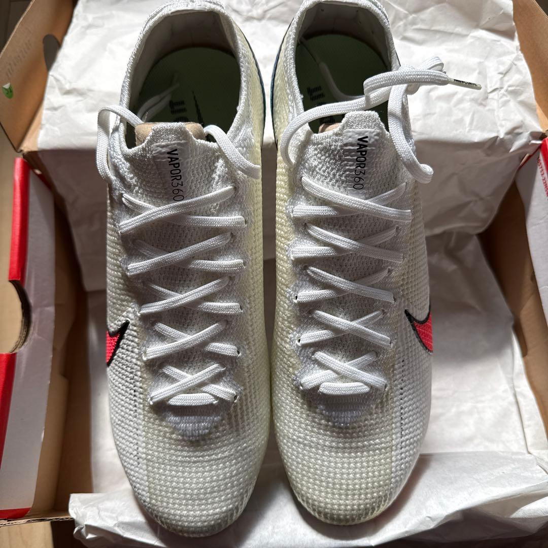 サッカースパイク　NIKE マーキュリアル　26 FG