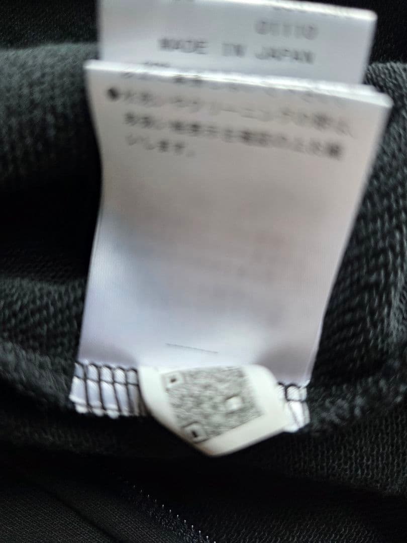 お値下げしました！美品PEARLY GATES ジップアップパーカー４