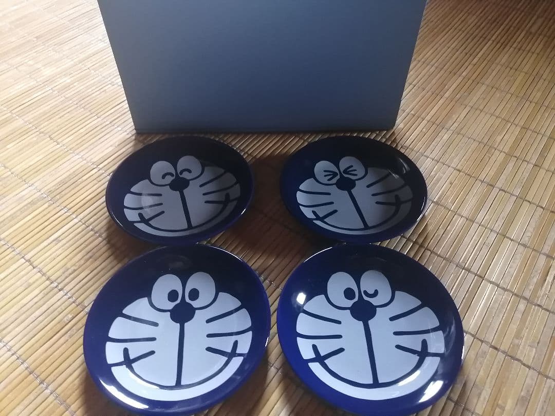 ドラえもんズベル 小皿 4枚セット 豆皿 Doraemon's Bell