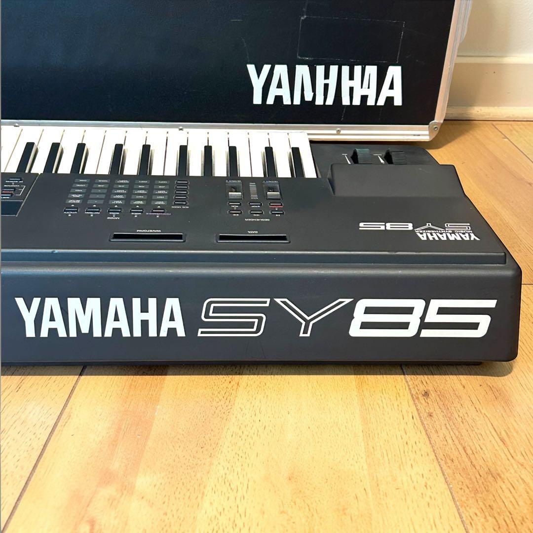 稀少❣️名機❣️完動品✨YAMAHA SY85 シンセサイザー ハードケース付き