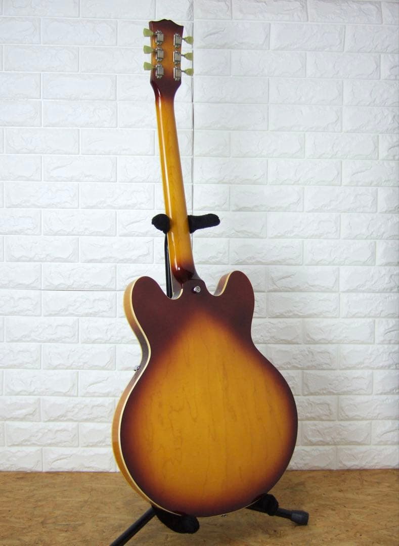 Tokai ESスタイル セミアコースティックギター