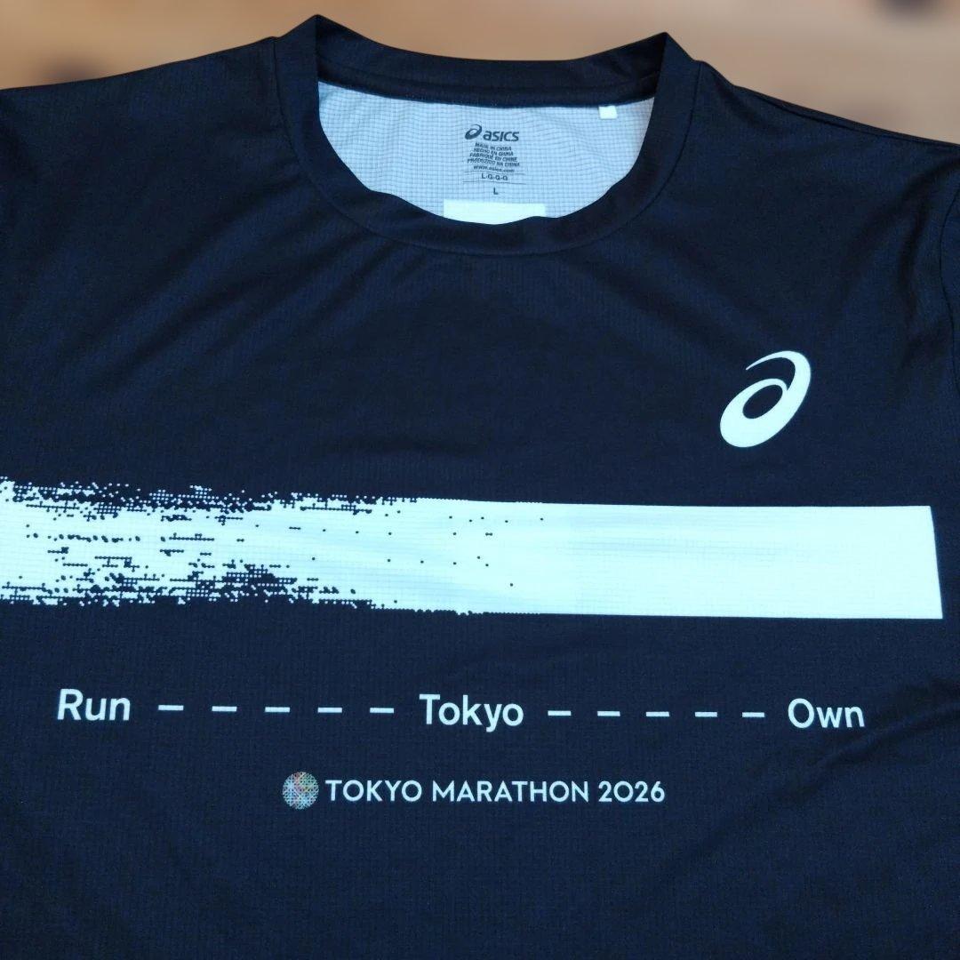 ASICS 東京マラソン2026 ランニングTシャツ 黒