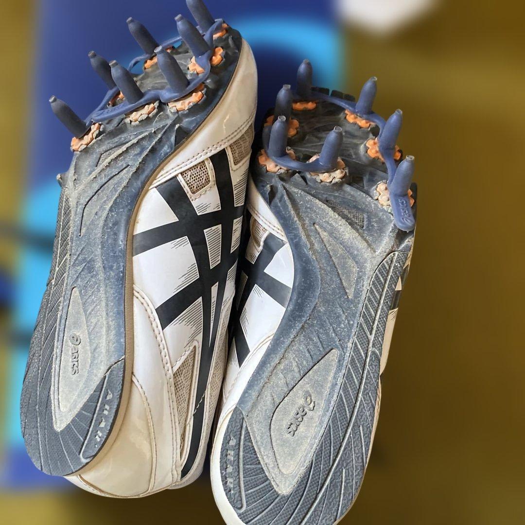 【陸上スパイク部品⭐︎付き】ASICS スパイクシューズ ホワイト/グレー　24㌢